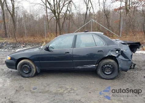1995 Toyota Camry Le из США, поврежденный, VIN 4T1GK12E2SU074163